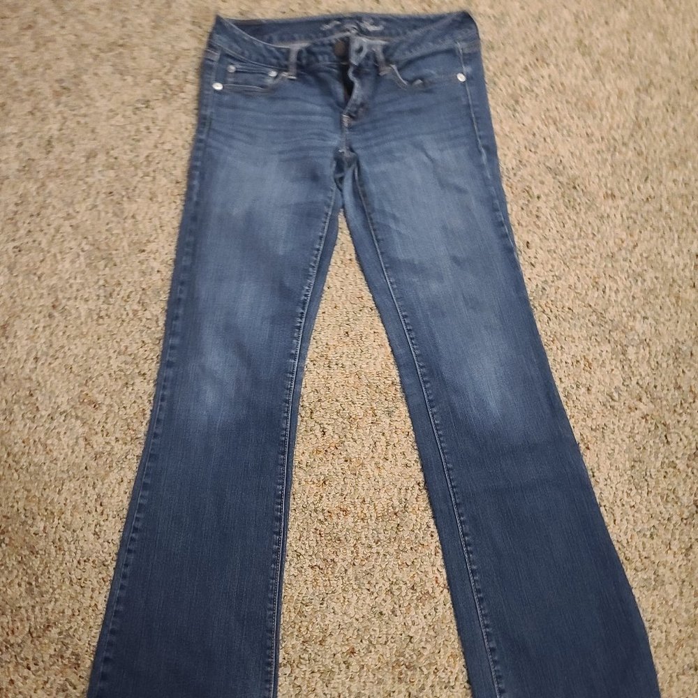 American Eagle womens jean size 8 long